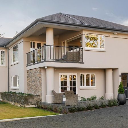 Oakview Hotel Hanmer Springs Bagian luar foto